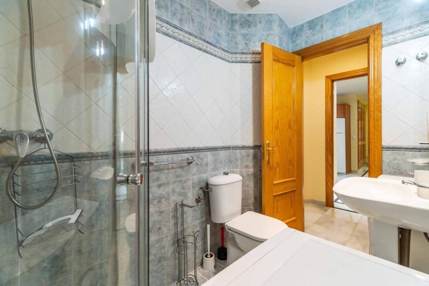 Cyv Centrally Located 1 Bed 1 Bath Near The Beach Fuengirola Esterno foto